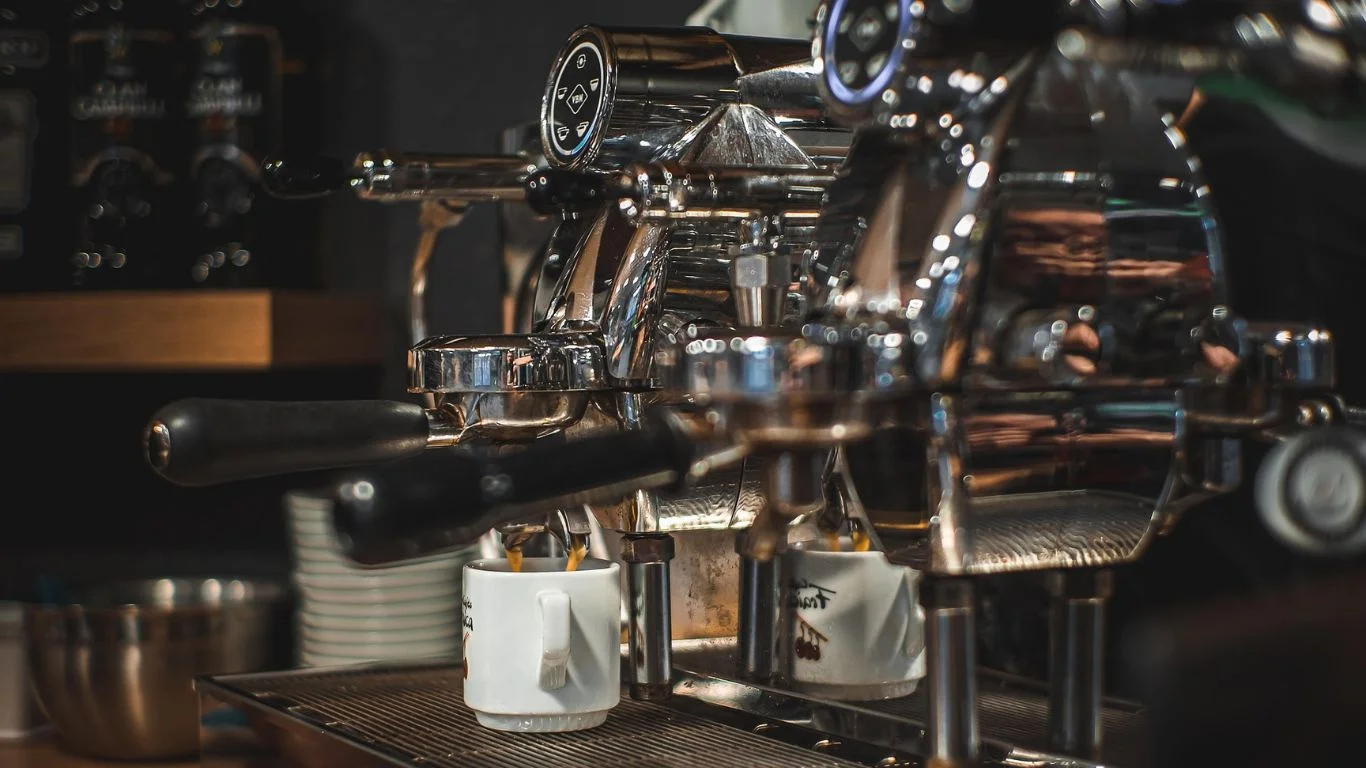 How Coffee Shops in the UK Are Embracing Sustainability
