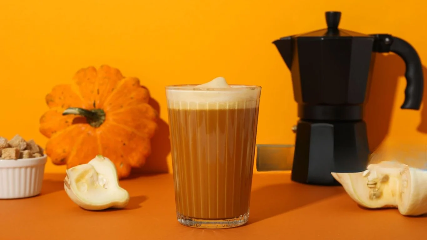 Pumpkin Spiced Misto Americano: The Perfect Fall Coffee Drink